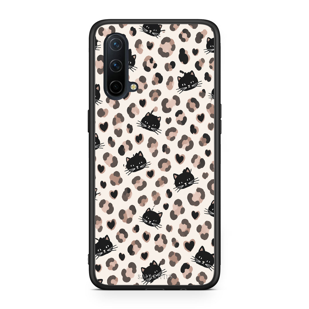 Θήκη OnePlus Nord CE 5G Leopard Spots and Black Cats on Cream από τη Smartfits με σχέδιο στο πίσω μέρος και μαύρο περίβλημα | OnePlus Nord CE 5G Leopard Spots and Black Cats on Cream case with colorful back and black bezels