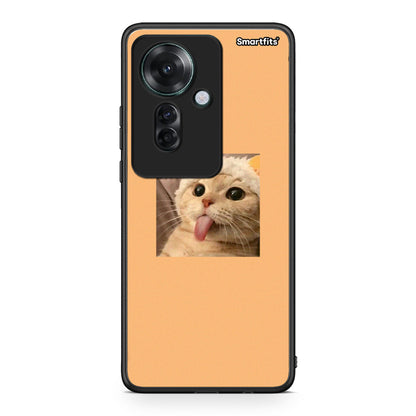 Oppo Reno11 F 5G Cat Tongue θήκη από τη Smartfits με σχέδιο στο πίσω μέρος και μαύρο περίβλημα | Smartphone case with colorful back and black bezels by Smartfits