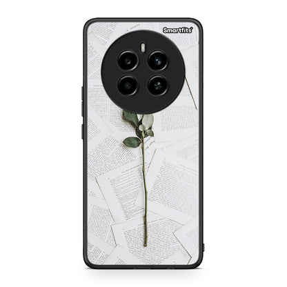Realme 12 4G / 12+ / 13 4G Red Rose θήκη από τη Smartfits με σχέδιο στο πίσω μέρος και μαύρο περίβλημα | Smartphone case with colorful back and black bezels by Smartfits