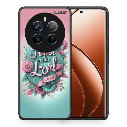 Θήκη Realme 12 Pro 5G / 12 Pro+ Lord Trust από τη Smartfits με σχέδιο στο πίσω μέρος και μαύρο περίβλημα | Realme 12 Pro 5G / 12 Pro+ Lord Trust case with colorful back and black bezels
