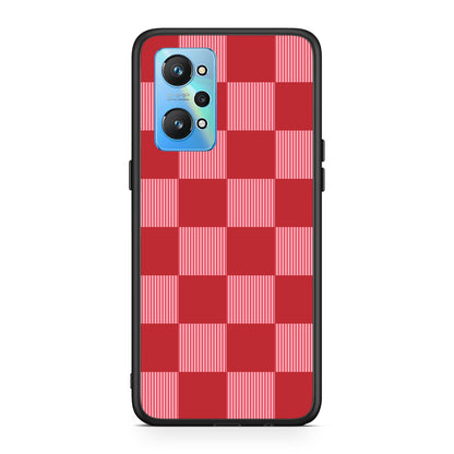 Θήκη Realme GT2 Red and Pink Striped Checks από τη Smartfits με σχέδιο στο πίσω μέρος και μαύρο περίβλημα | Realme GT2 Red and Pink Striped Checks case with colorful back and black bezels