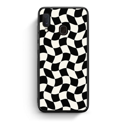 Θήκη Samsung Galaxy A20e Black and Cream Wavy Checkerboard από τη Smartfits με σχέδιο στο πίσω μέρος και μαύρο περίβλημα | Samsung Galaxy A20e Black and Cream Wavy Checkerboard case with colorful back and black bezels