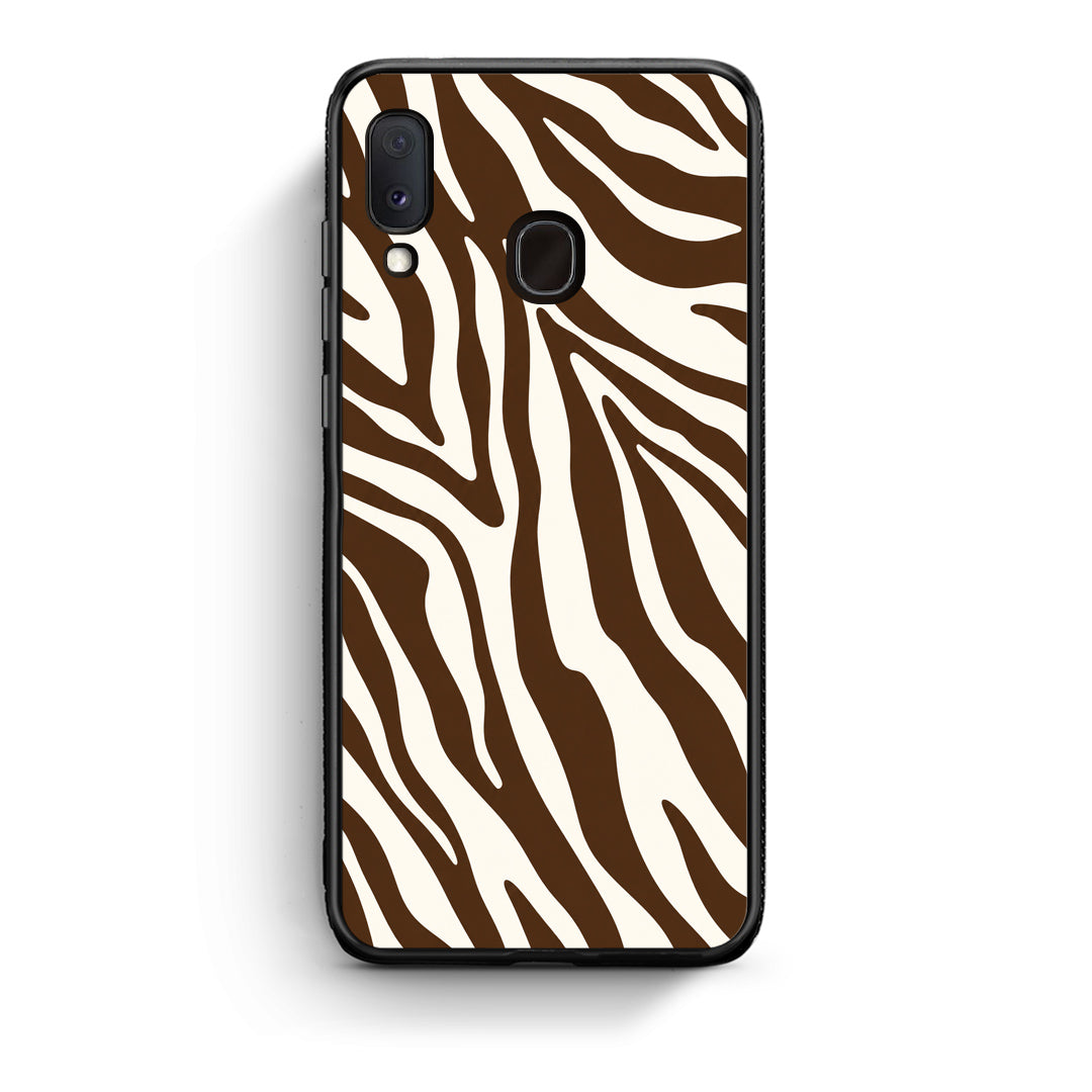 Θήκη Samsung Galaxy A20e Brown and Cream Zebra Stripes από τη Smartfits με σχέδιο στο πίσω μέρος και μαύρο περίβλημα | Samsung Galaxy A20e Brown and Cream Zebra Stripes case with colorful back and black bezels