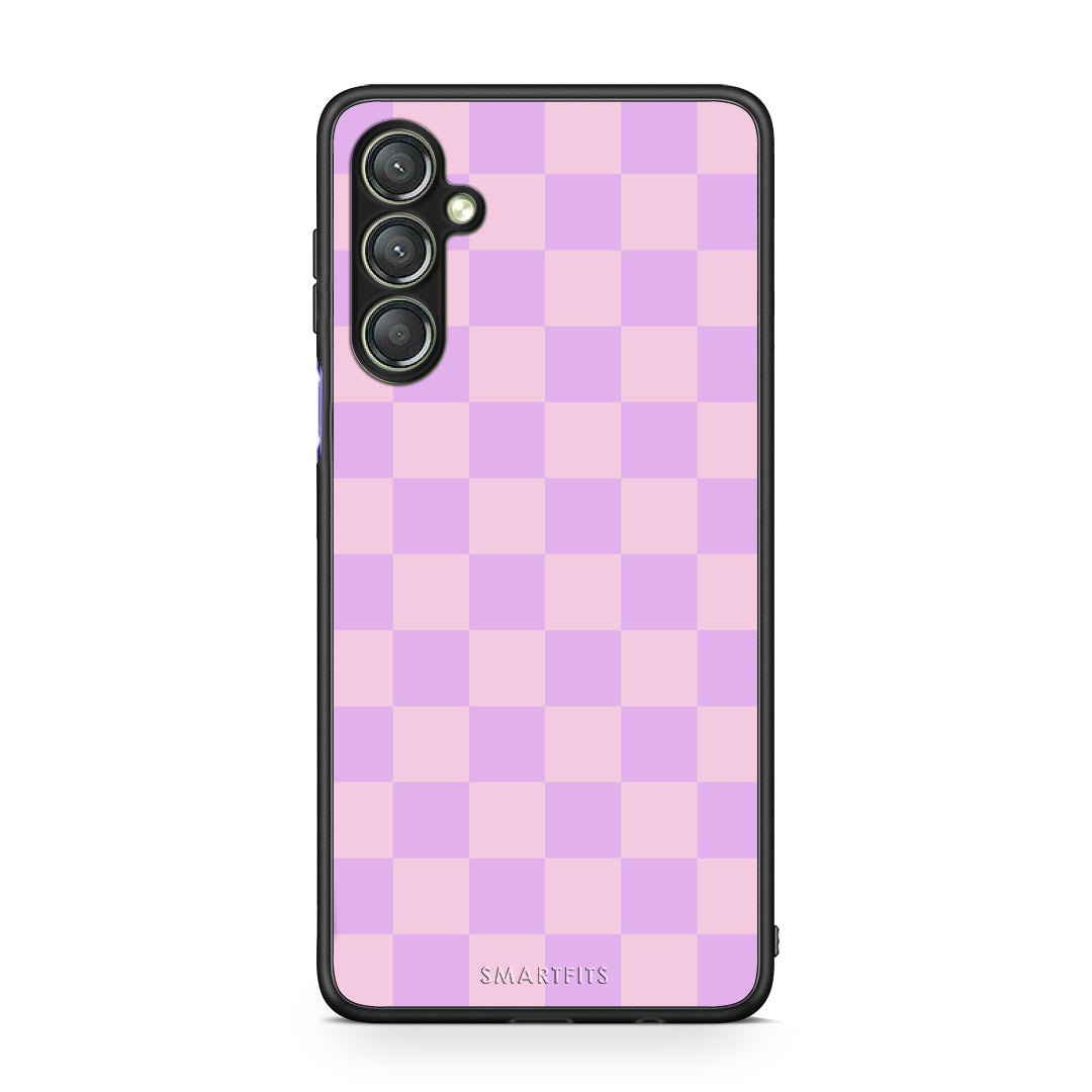 Θήκη Samsung Galaxy A24 4G Lavender and Pink Checkerboard από τη Smartfits με σχέδιο στο πίσω μέρος και μαύρο περίβλημα | Samsung Galaxy A24 4G Lavender and Pink Checkerboard case with colorful back and black bezels