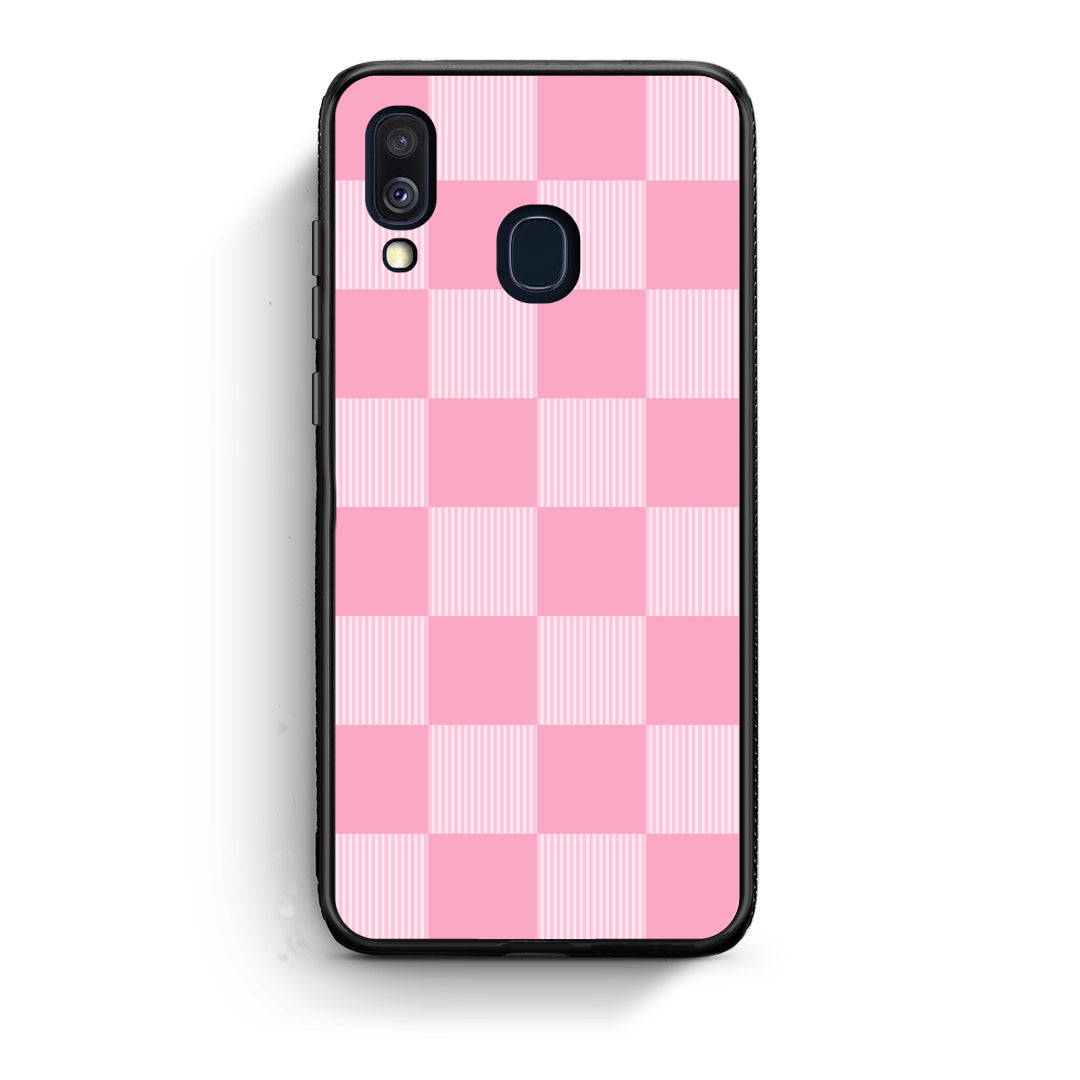 Θήκη Samsung Galaxy A40 Pink and White Striped Checks από τη Smartfits με σχέδιο στο πίσω μέρος και μαύρο περίβλημα | Samsung Galaxy A40 Pink and White Striped Checks case with colorful back and black bezels