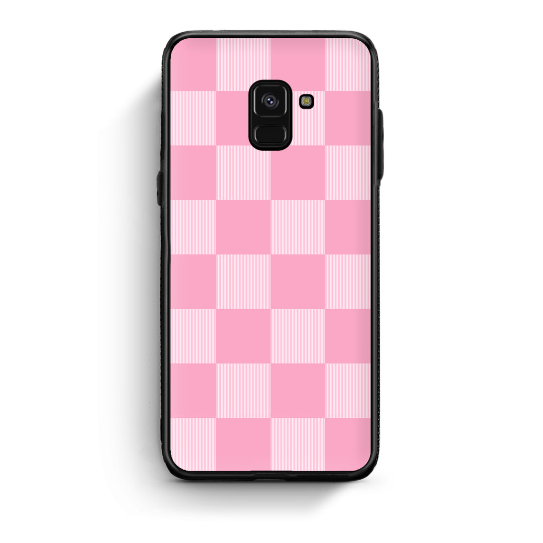 Θήκη Samsung Galaxy A8 Pink and White Striped Checks από τη Smartfits με σχέδιο στο πίσω μέρος και μαύρο περίβλημα | Samsung Galaxy A8 Pink and White Striped Checks case with colorful back and black bezels