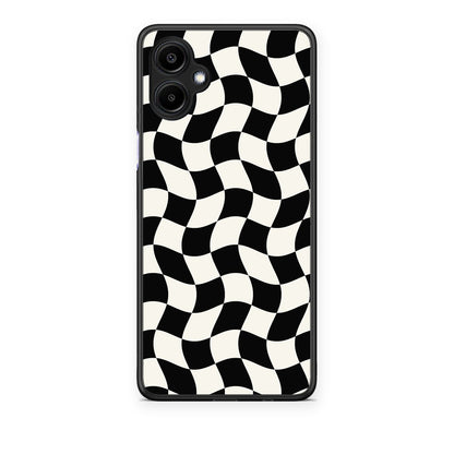 Θήκη Samsung Galaxy A06 Black and Cream Wavy Checkerboard από τη Smartfits με σχέδιο στο πίσω μέρος και μαύρο περίβλημα | Samsung Galaxy A06 Black and Cream Wavy Checkerboard case with colorful back and black bezels