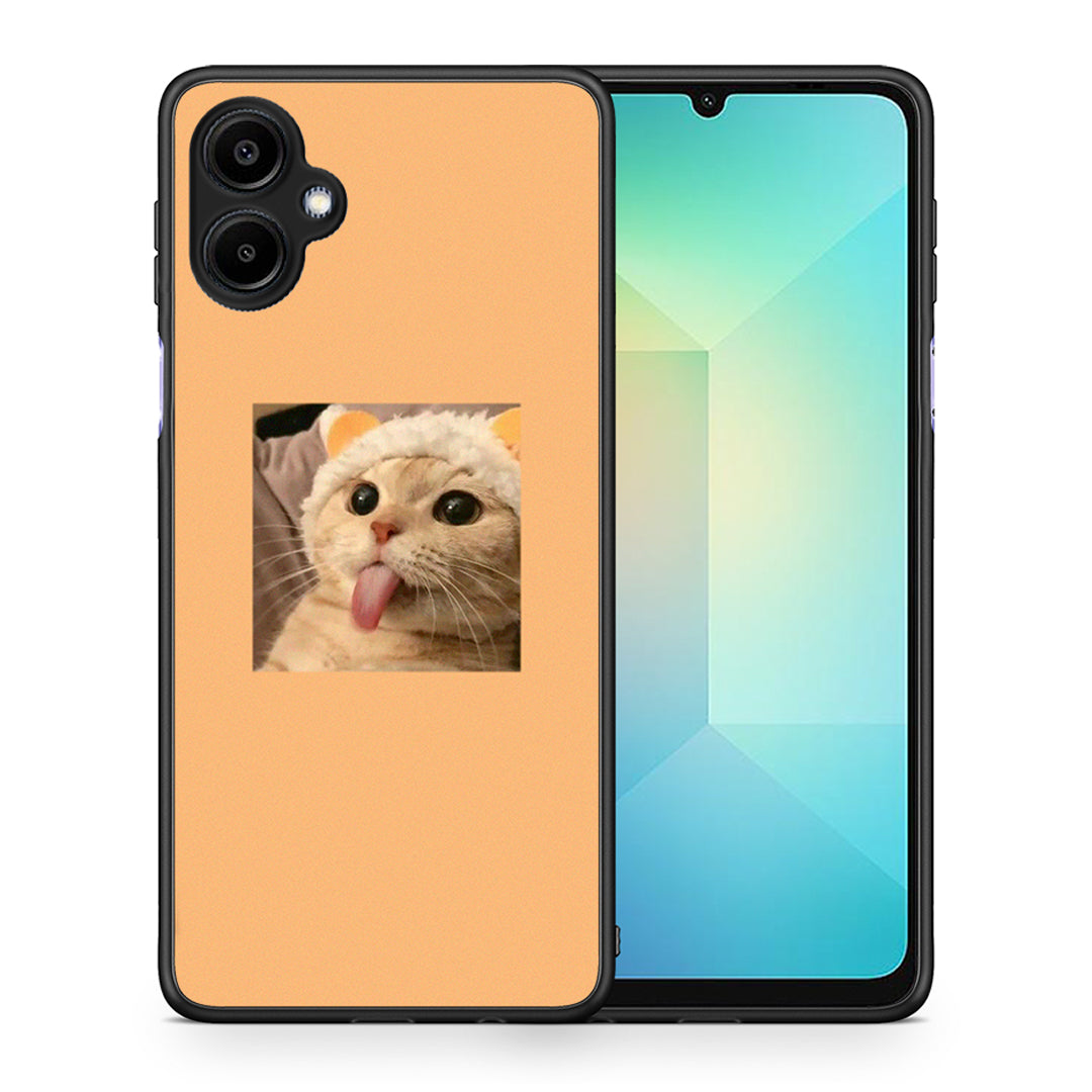 Θήκη Samsung Galaxy A06 Cat Tongue από τη Smartfits με σχέδιο στο πίσω μέρος και μαύρο περίβλημα | Samsung Galaxy A06 Cat Tongue case with colorful back and black bezels