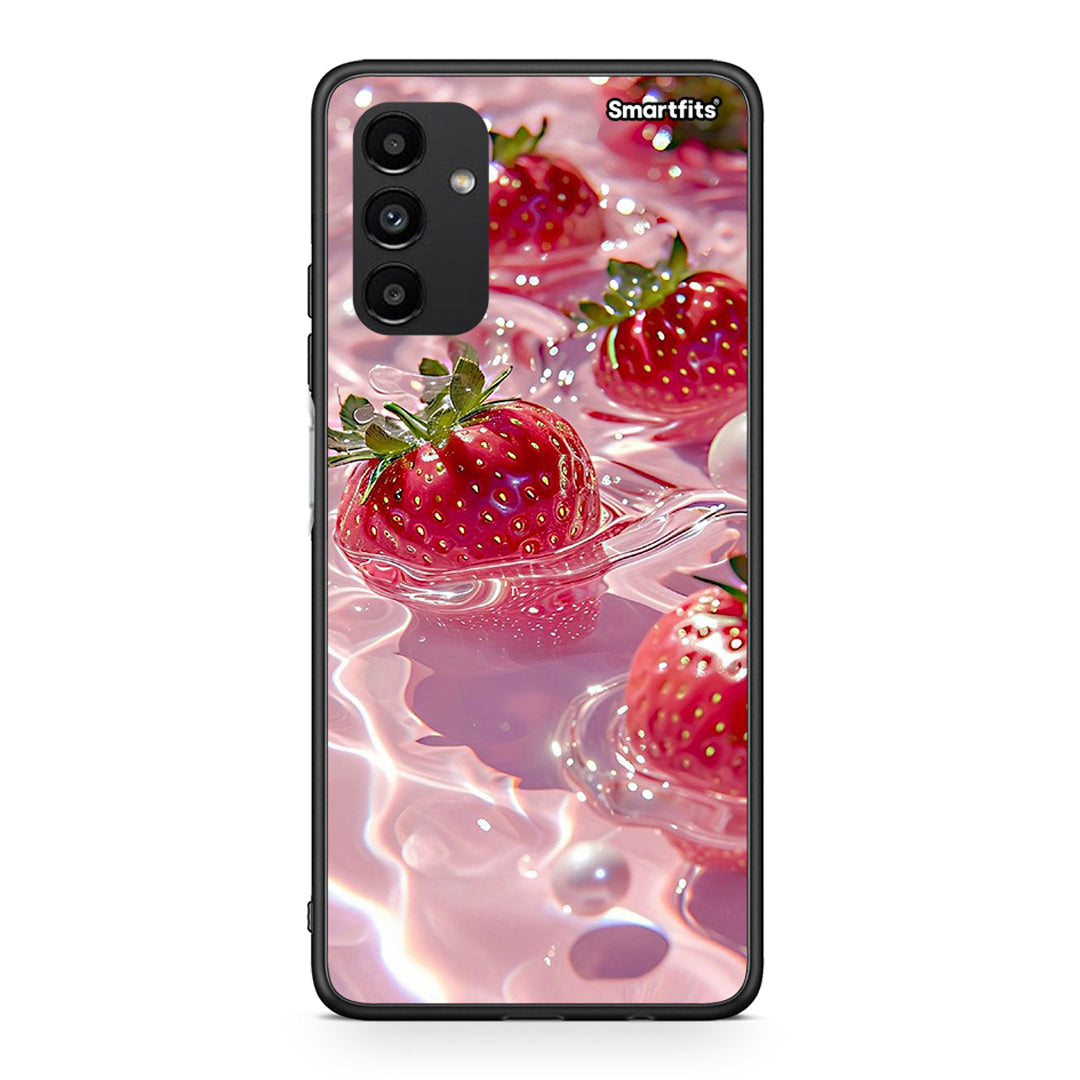 Samsung A04s Juicy Strawberries θήκη από τη Smartfits με σχέδιο στο πίσω μέρος και μαύρο περίβλημα | Smartphone case with colorful back and black bezels by Smartfits