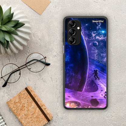Θήκη Samsung Galaxy A14 / A14 5G Lost Astronaut από τη Smartfits με σχέδιο στο πίσω μέρος και μαύρο περίβλημα | Samsung Galaxy A14 / A14 5G Lost Astronaut Case with Colorful Back and Black Bezels