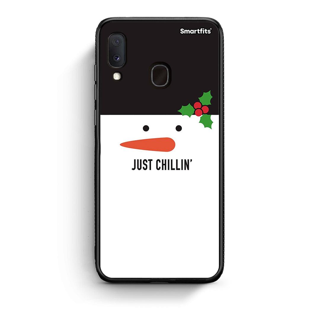 Samsung A20e Christmas Chillin θήκη από τη Smartfits με σχέδιο στο πίσω μέρος και μαύρο περίβλημα | Smartphone case with colorful back and black bezels by Smartfits