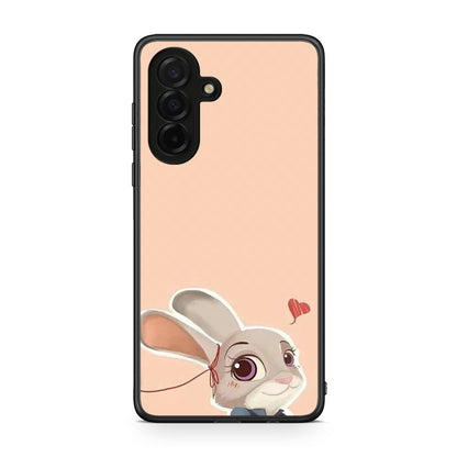 Samsung Galaxy A26 5G Nick Wilde And Judy Hopps Love 2 θήκη από τη Smartfits με σχέδιο στο πίσω μέρος και μαύρο περίβλημα | Smartphone case with colorful back and black bezels by Smartfits