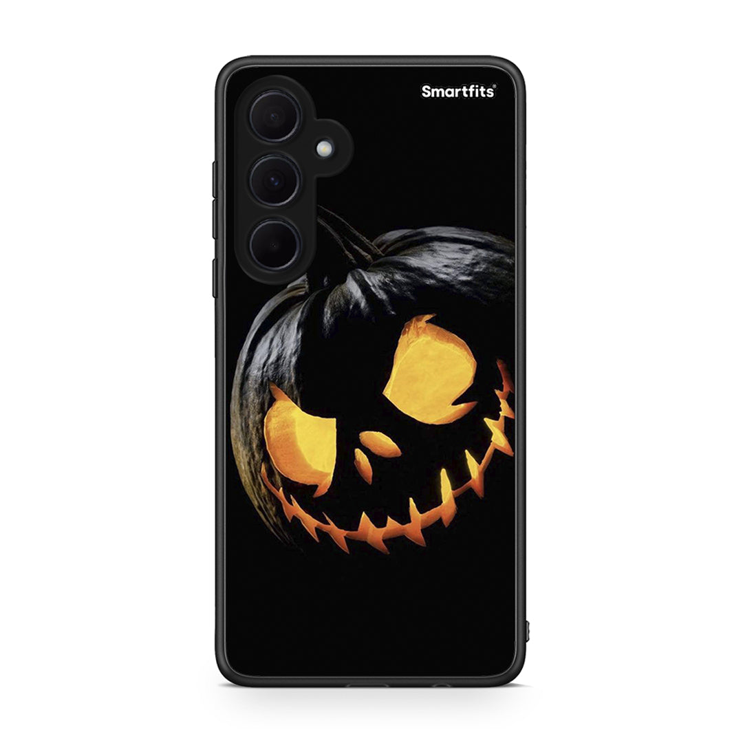 Samsung Galaxy A35 Halloween Scary Pumpkin Θήκη από τη Smartfits με σχέδιο στο πίσω μέρος και μαύρο περίβλημα | Smartphone case with colorful back and black bezels by Smartfits