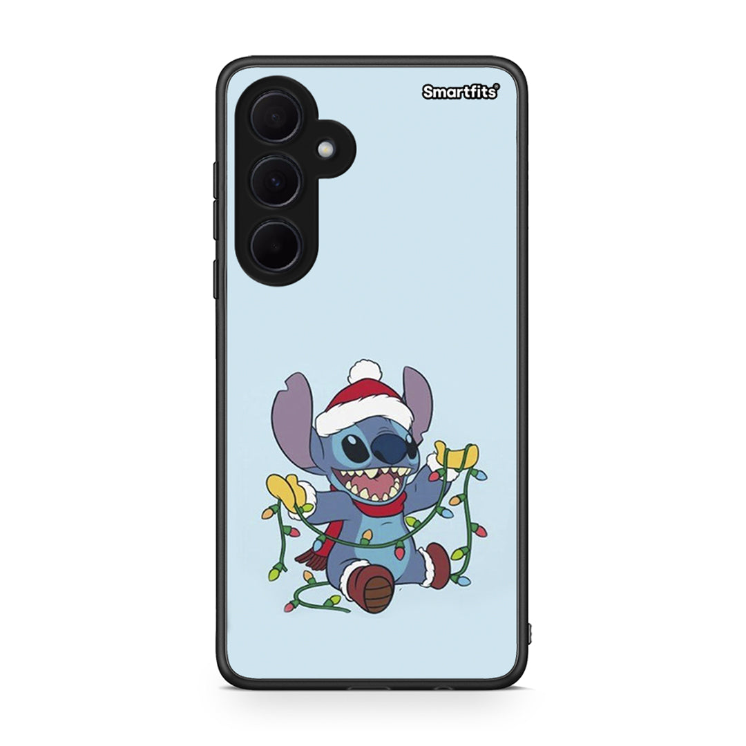 Samsung Galaxy A35 Santa Stich θήκη από τη Smartfits με σχέδιο στο πίσω μέρος και μαύρο περίβλημα | Smartphone case with colorful back and black bezels by Smartfits