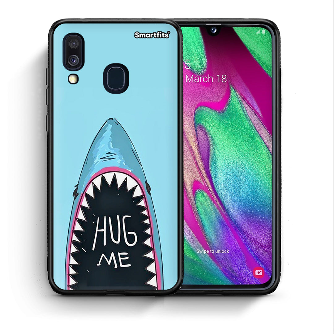 Θήκη Samsung A40 Hug Me από τη Smartfits με σχέδιο στο πίσω μέρος και μαύρο περίβλημα | Samsung A40 Hug Me case with colorful back and black bezels
