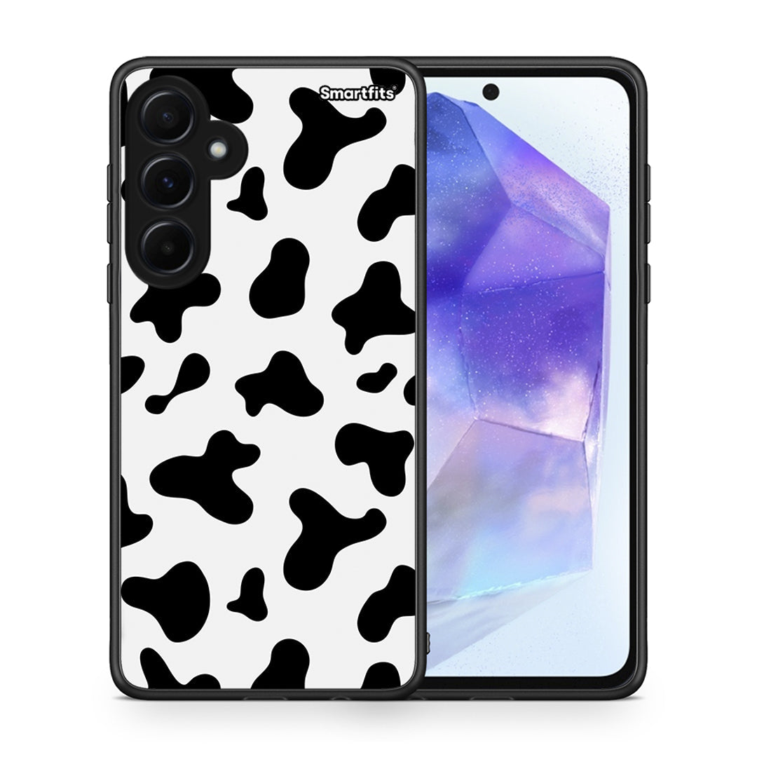 Θήκη Samsung Galaxy A55 Cow Print από τη Smartfits με σχέδιο στο πίσω μέρος και μαύρο περίβλημα | Samsung Galaxy A55 Cow Print case with colorful back and black bezels