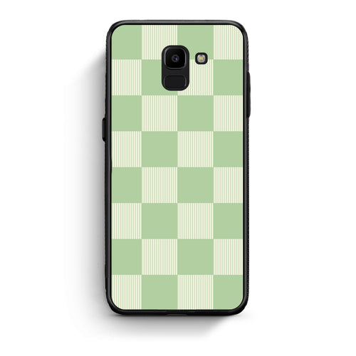 Θήκη Samsung Galaxy J6 Sage and Cream Striped Checks από τη Smartfits με σχέδιο στο πίσω μέρος και μαύρο περίβλημα | Samsung Galaxy J6 Sage and Cream Striped Checks case with colorful back and black bezels