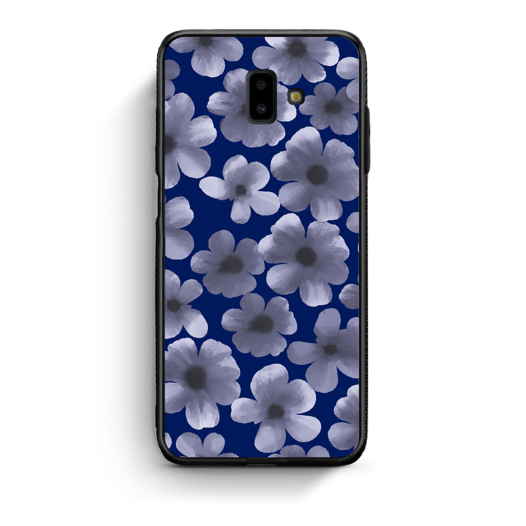 Θήκη Samsung Galaxy J6+ Pale Blue Flowers on Navy από τη Smartfits με σχέδιο στο πίσω μέρος και μαύρο περίβλημα | Samsung Galaxy J6+ Pale Blue Flowers on Navy case with colorful back and black bezels