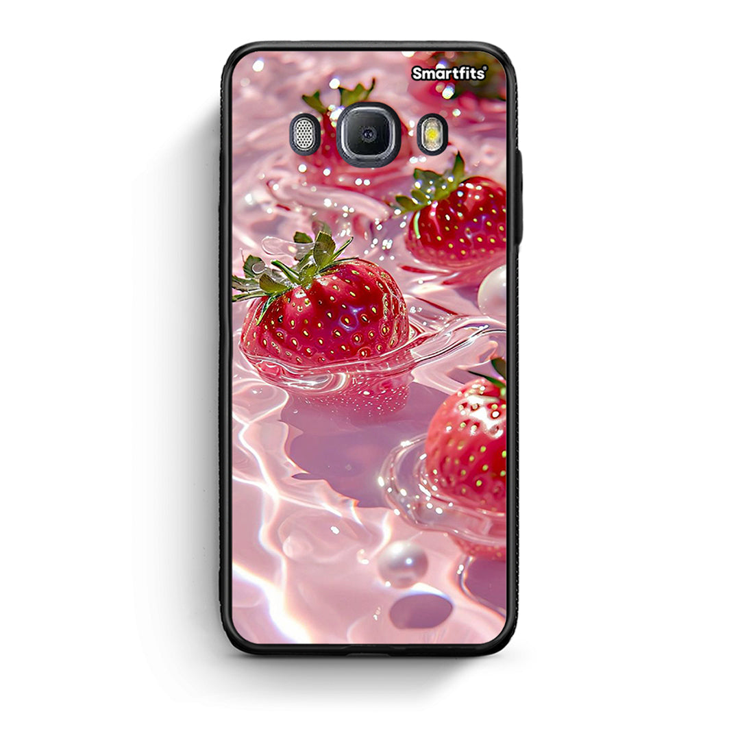 Samsung J7 2016 Juicy Strawberries θήκη από τη Smartfits με σχέδιο στο πίσω μέρος και μαύρο περίβλημα | Smartphone case with colorful back and black bezels by Smartfits