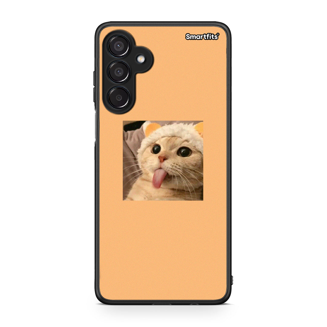 Samsung Galaxy M15 Cat Tongue θήκη από τη Smartfits με σχέδιο στο πίσω μέρος και μαύρο περίβλημα | Smartphone case with colorful back and black bezels by Smartfits
