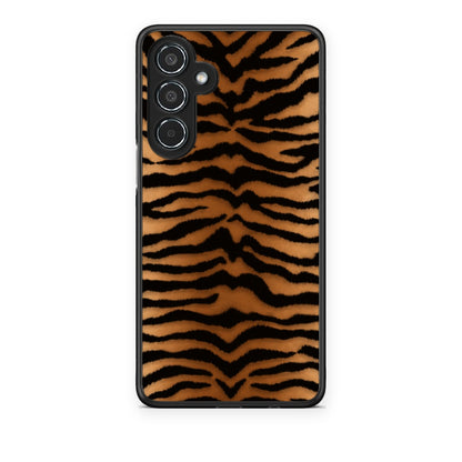 Θήκη Samsung Galaxy M35 5G Tiger Print Orange and Black από τη Smartfits με σχέδιο στο πίσω μέρος και μαύρο περίβλημα | Samsung Galaxy M35 5G Tiger Print Orange and Black case with colorful back and black bezels