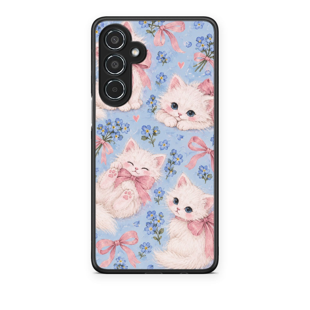 Θήκη Samsung Galaxy M35 5G White Kittens and Blue Flowers Large από τη Smartfits με σχέδιο στο πίσω μέρος και μαύρο περίβλημα | Samsung Galaxy M35 5G White Kittens and Blue Flowers Large case with colorful back and black bezels