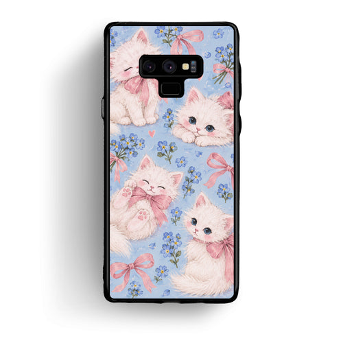 Θήκη Samsung Galaxy Note 9 White Kittens and Blue Flowers Large από τη Smartfits με σχέδιο στο πίσω μέρος και μαύρο περίβλημα | Samsung Galaxy Note 9 White Kittens and Blue Flowers Large case with colorful back and black bezels