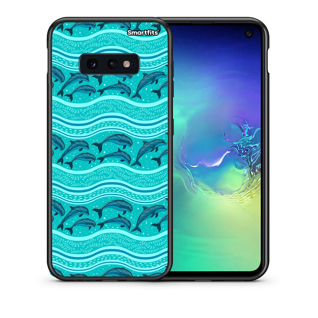 Θήκη Samsung S10e Swimming Dolphins από τη Smartfits με σχέδιο στο πίσω μέρος και μαύρο περίβλημα | Samsung S10e Swimming Dolphins case with colorful back and black bezels