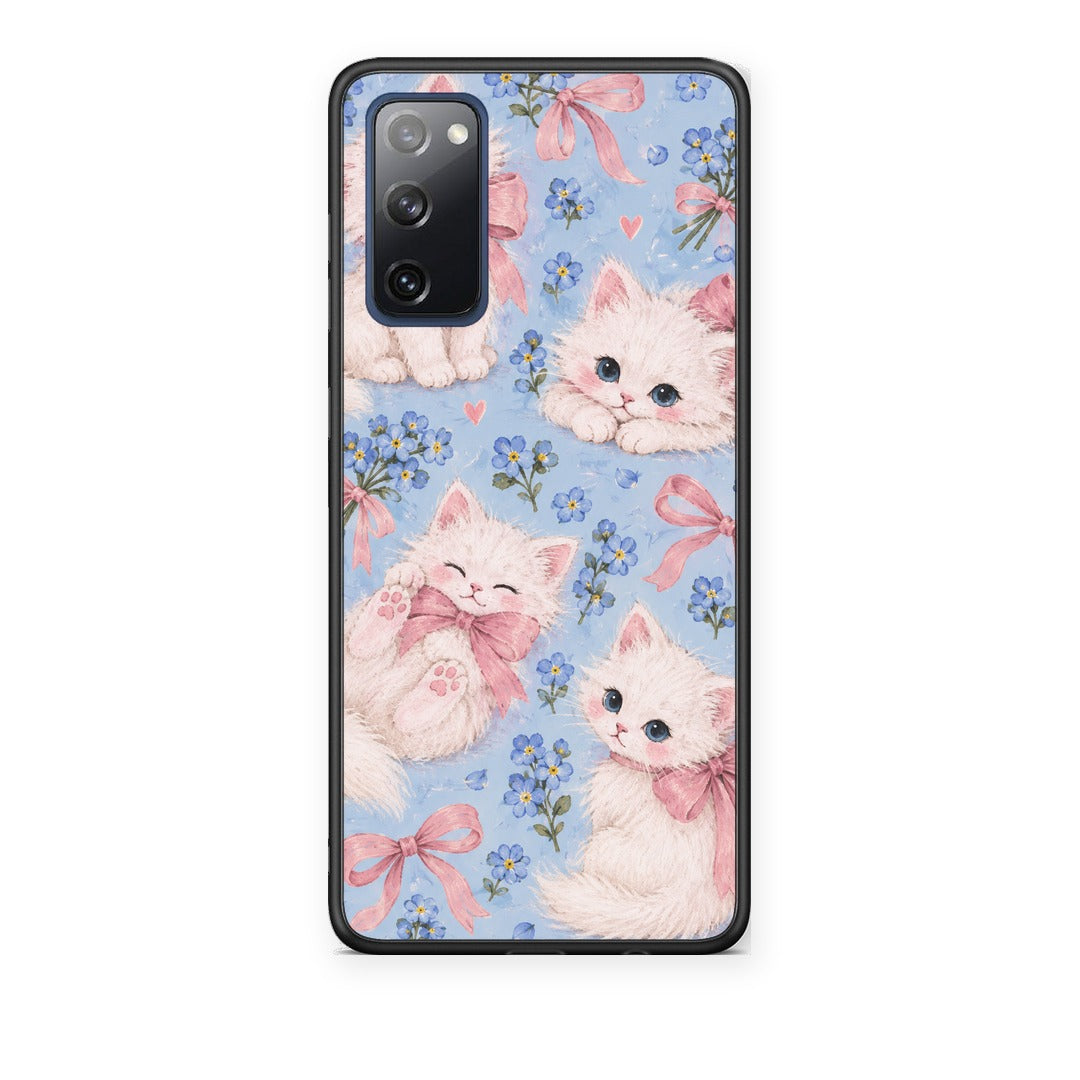 Θήκη Samsung Galaxy S20 FE White Kittens and Blue Flowers Large από τη Smartfits με σχέδιο στο πίσω μέρος και μαύρο περίβλημα | Samsung Galaxy S20 FE White Kittens and Blue Flowers Large case with colorful back and black bezels