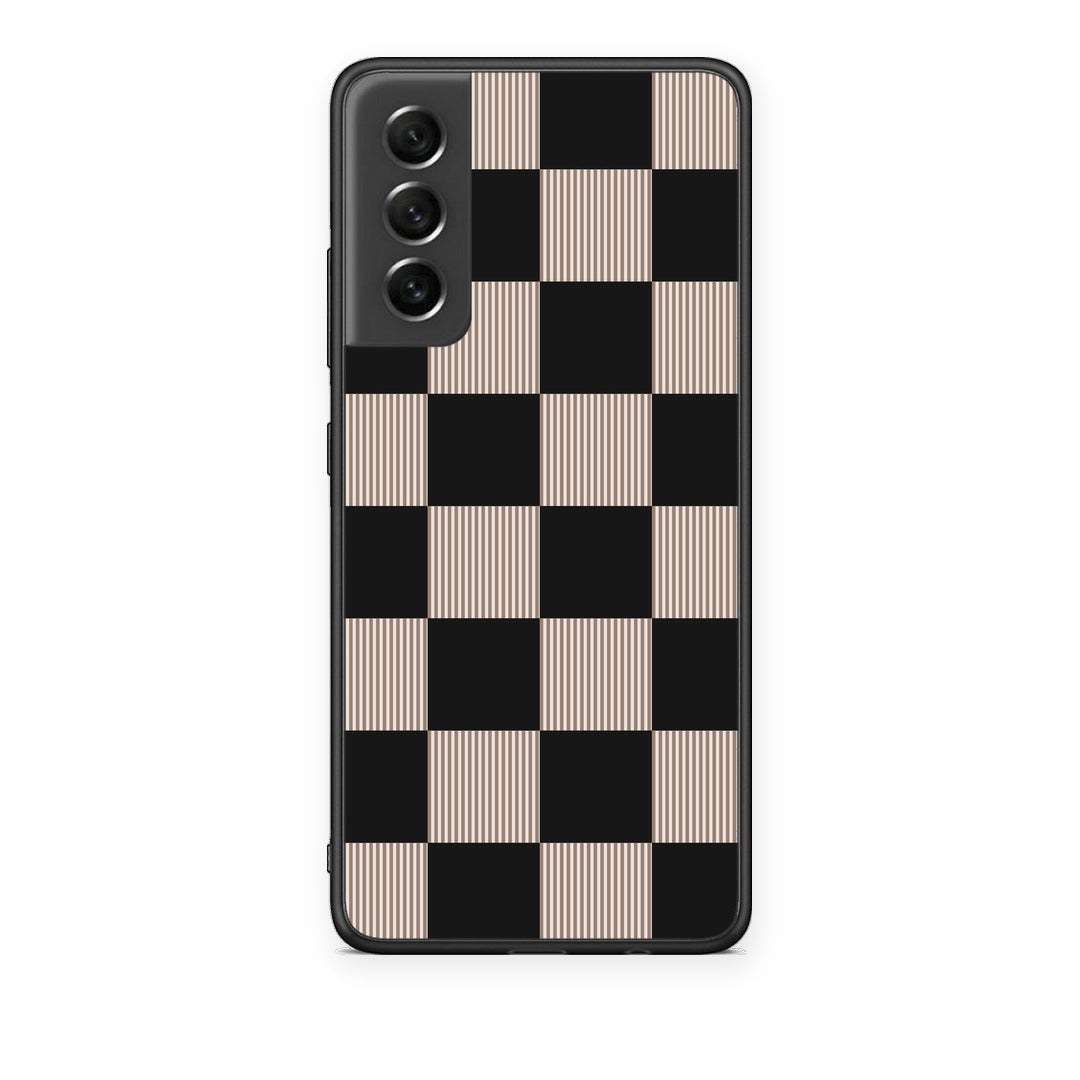 Θήκη Samsung Galaxy S21 FE Black and Taupe Striped Checks από τη Smartfits με σχέδιο στο πίσω μέρος και μαύρο περίβλημα | Samsung Galaxy S21 FE Black and Taupe Striped Checks case with colorful back and black bezels