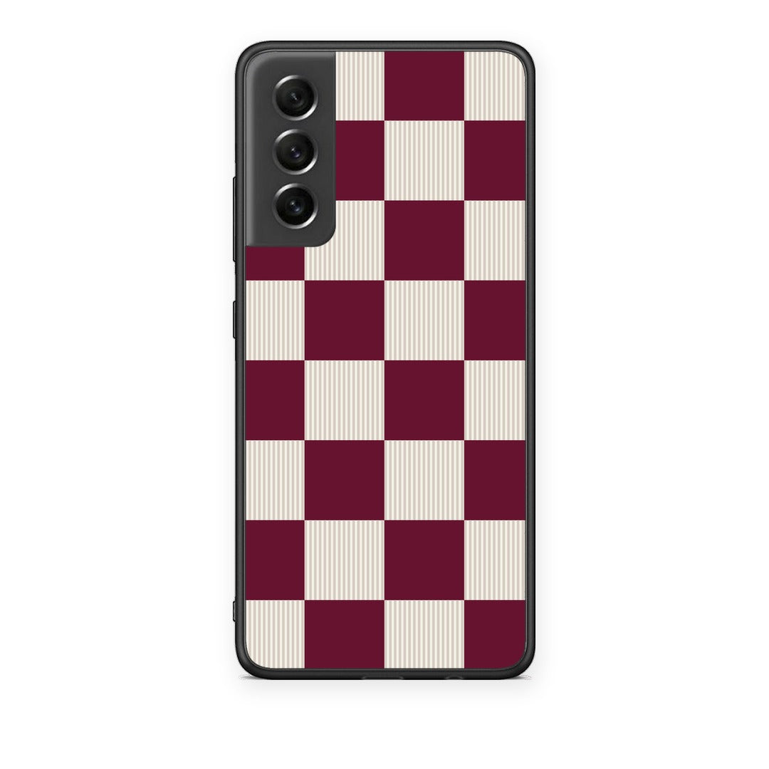 Θήκη Samsung Galaxy S21 FE Burgundy and Cream Striped Checks από τη Smartfits με σχέδιο στο πίσω μέρος και μαύρο περίβλημα | Samsung Galaxy S21 FE Burgundy and Cream Striped Checks case with colorful back and black bezels
