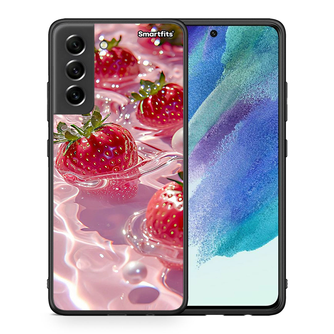 Θήκη Samsung S21 FE Juicy Strawberries από τη Smartfits με σχέδιο στο πίσω μέρος και μαύρο περίβλημα | Samsung S21 FE Juicy Strawberries case with colorful back and black bezels