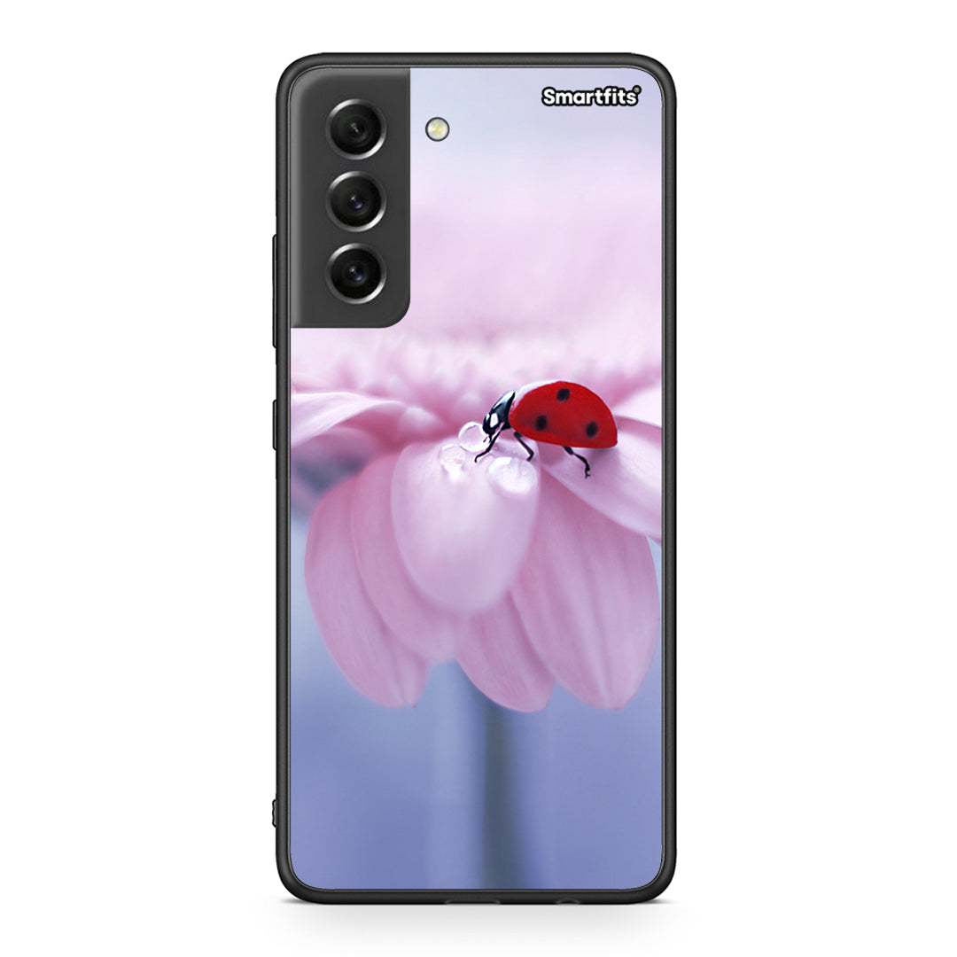 Samsung S21 FE Ladybug Flower θήκη από τη Smartfits με σχέδιο στο πίσω μέρος και μαύρο περίβλημα | Smartphone case with colorful back and black bezels by Smartfits