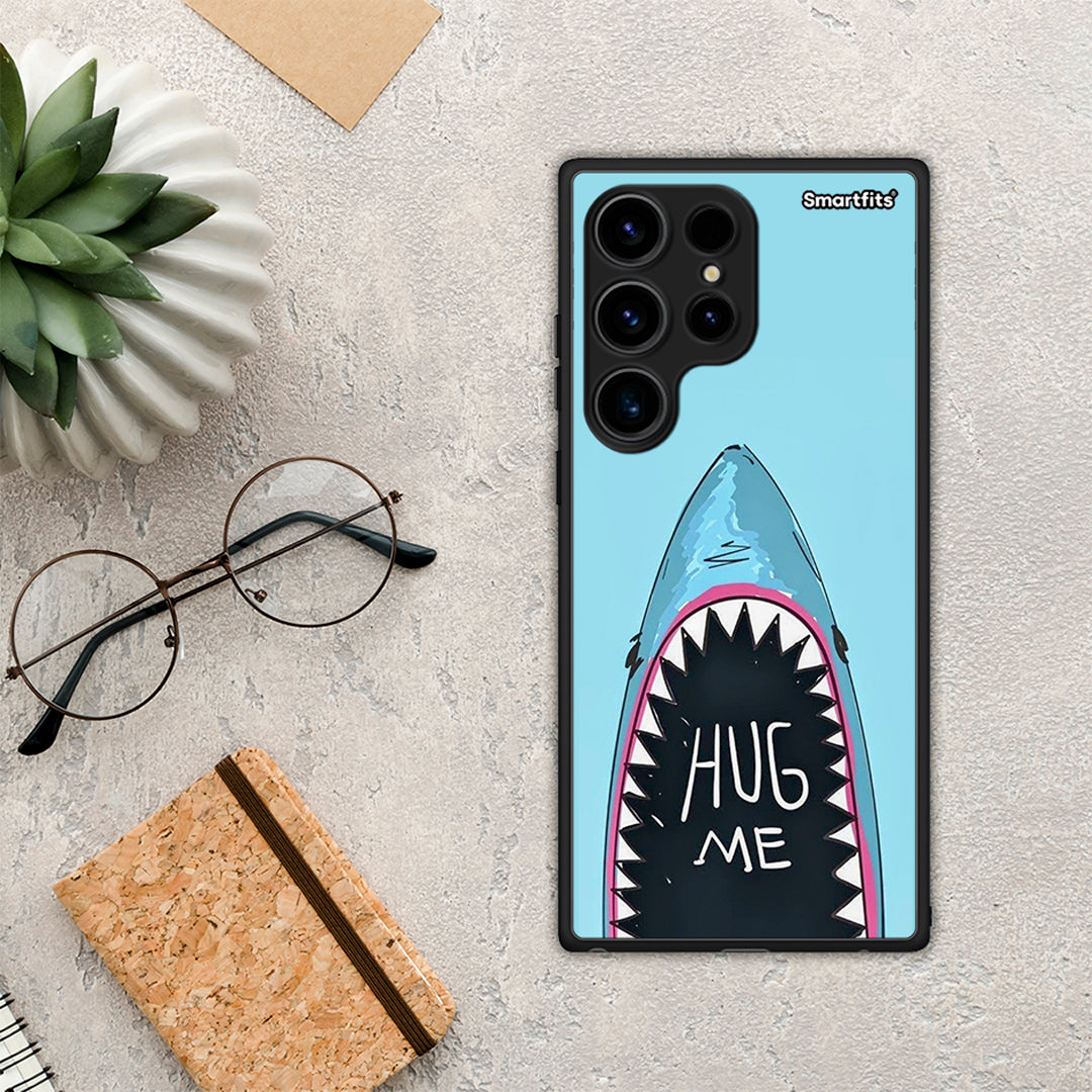 Θήκη Samsung Galaxy S24 Ultra Hug Me από τη Smartfits με σχέδιο στο πίσω μέρος και μαύρο περίβλημα | Samsung Galaxy S24 Ultra Hug Me Case with Colorful Back and Black Bezels