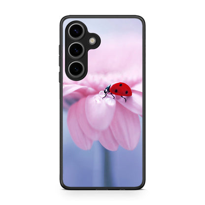 Samsung Galaxy S25 Ladybug Flower θήκη από τη Smartfits με σχέδιο στο πίσω μέρος και μαύρο περίβλημα | Smartphone case with colorful back and black bezels by Smartfits