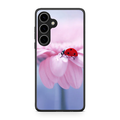 Samsung Galaxy S25 Plus Ladybug Flower θήκη από τη Smartfits με σχέδιο στο πίσω μέρος και μαύρο περίβλημα | Smartphone case with colorful back and black bezels by Smartfits