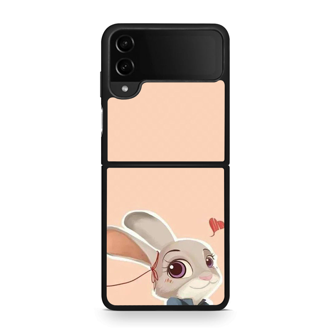 Samsung Galaxy Z Flip4 Nick Wilde And Judy Hopps Love 2 θήκη από τη Smartfits με σχέδιο στο πίσω μέρος και μαύρο περίβλημα | Smartphone case with colorful back and black bezels by Smartfits