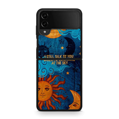 Samsung Galaxy Z Flip4 Screaming Sky θήκη από τη Smartfits με σχέδιο στο πίσω μέρος και μαύρο περίβλημα | Smartphone case with colorful back and black bezels by Smartfits