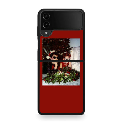 Samsung Galaxy Z Flip4 Waiting For Xmas θήκη από τη Smartfits με σχέδιο στο πίσω μέρος και μαύρο περίβλημα | Smartphone case with colorful back and black bezels by Smartfits