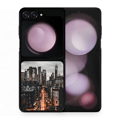 Θήκη Samsung Galaxy Z Flip5 City Lights από τη Smartfits με σχέδιο στο πίσω μέρος και μαύρο περίβλημα | Samsung Galaxy Z Flip5 City Lights case with colorful back and black bezels