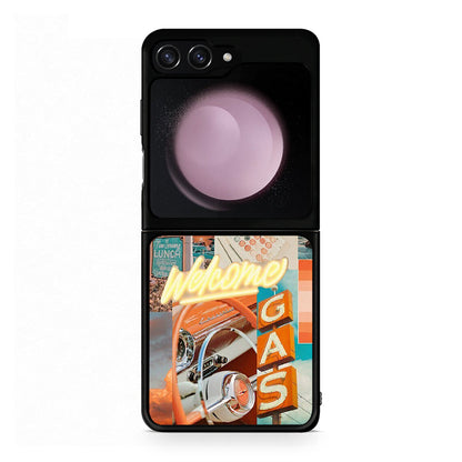 Samsung Galaxy Z Flip5 Groovy Babe Θήκη Αγίου Βαλεντίνου από τη Smartfits με σχέδιο στο πίσω μέρος και μαύρο περίβλημα | Smartphone case with colorful back and black bezels by Smartfits