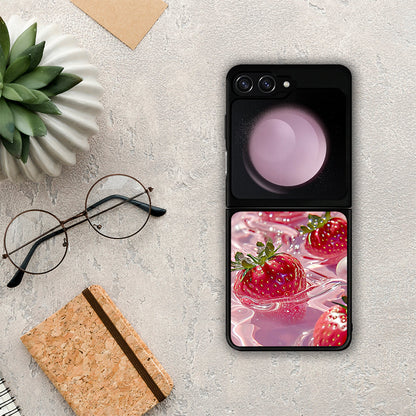 Juicy Strawberries - Samsung Galaxy Z Flip5 θήκη