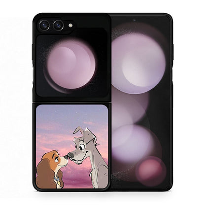 Θήκη Samsung Galaxy Z Flip5 Lady And Tramp από τη Smartfits με σχέδιο στο πίσω μέρος και μαύρο περίβλημα | Samsung Galaxy Z Flip5 Lady And Tramp case with colorful back and black bezels