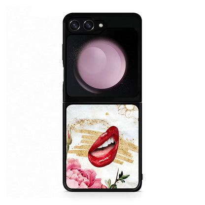 Samsung Galaxy Z Flip5 Red Lips θήκη από τη Smartfits με σχέδιο στο πίσω μέρος και μαύρο περίβλημα | Smartphone case with colorful back and black bezels by Smartfits