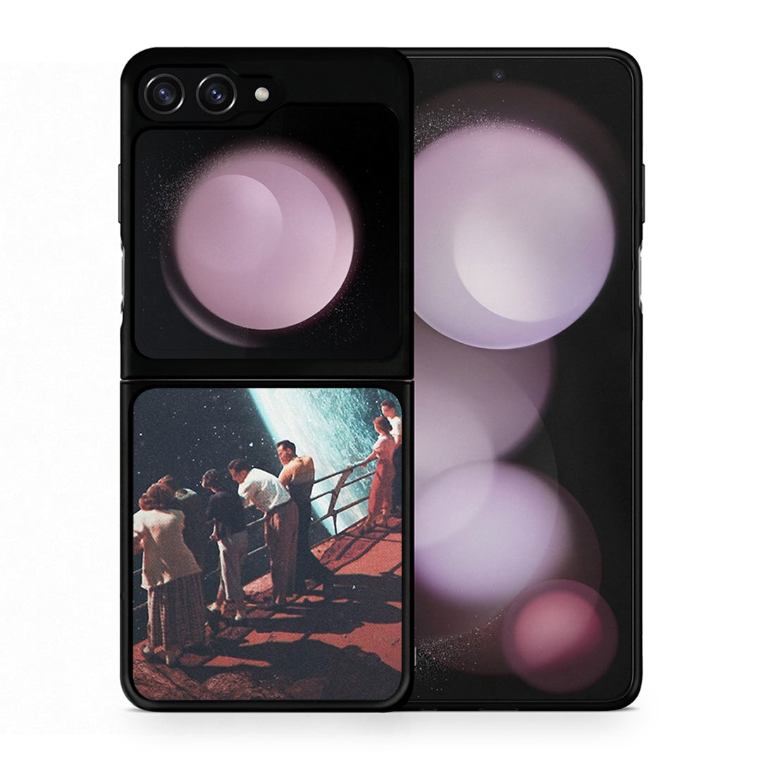 Θήκη Samsung Galaxy Z Flip5 Surreal View από τη Smartfits με σχέδιο στο πίσω μέρος και μαύρο περίβλημα | Samsung Galaxy Z Flip5 Surreal View case with colorful back and black bezels