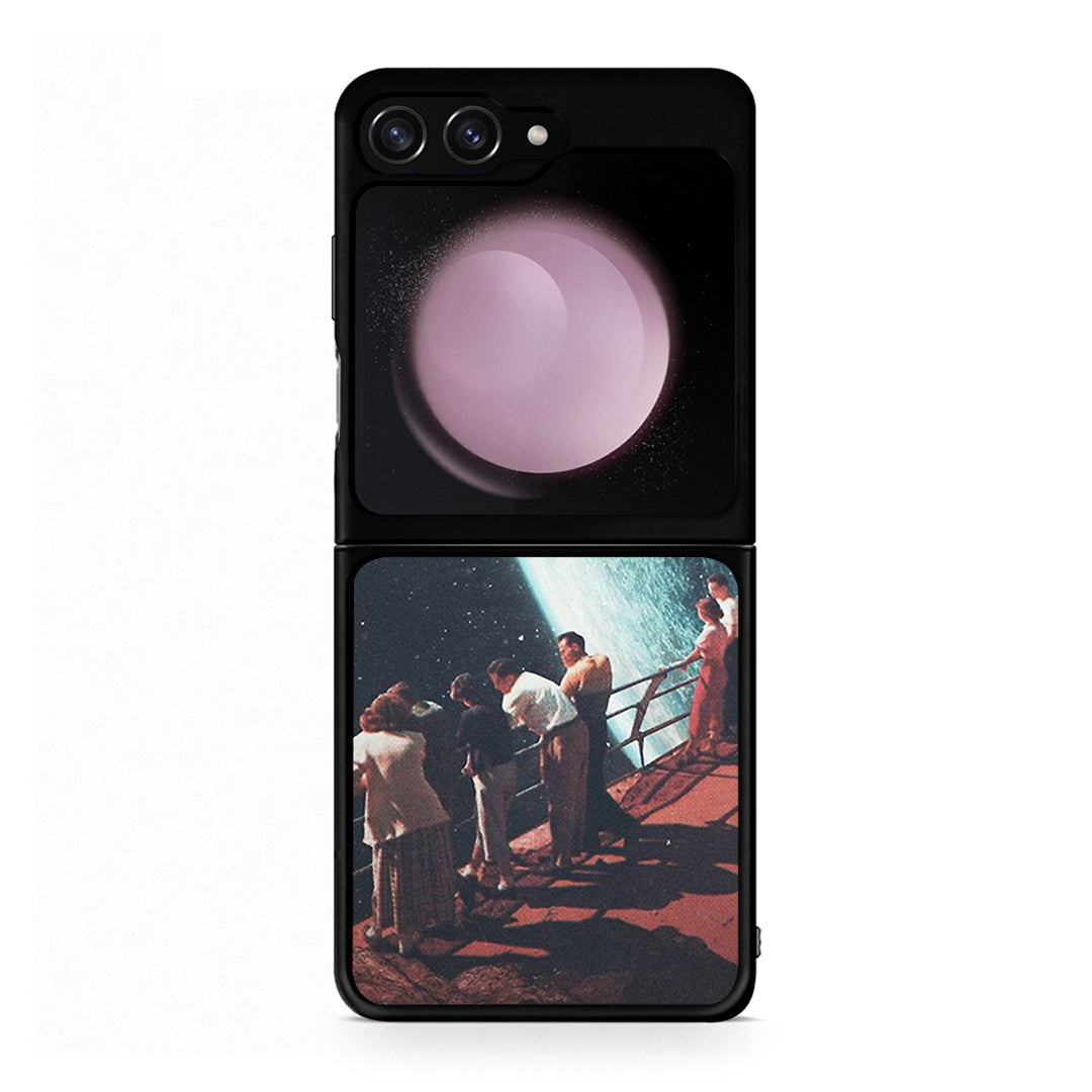 Samsung Galaxy Z Flip5 Surreal View θήκη από τη Smartfits με σχέδιο στο πίσω μέρος και μαύρο περίβλημα | Smartphone case with colorful back and black bezels by Smartfits