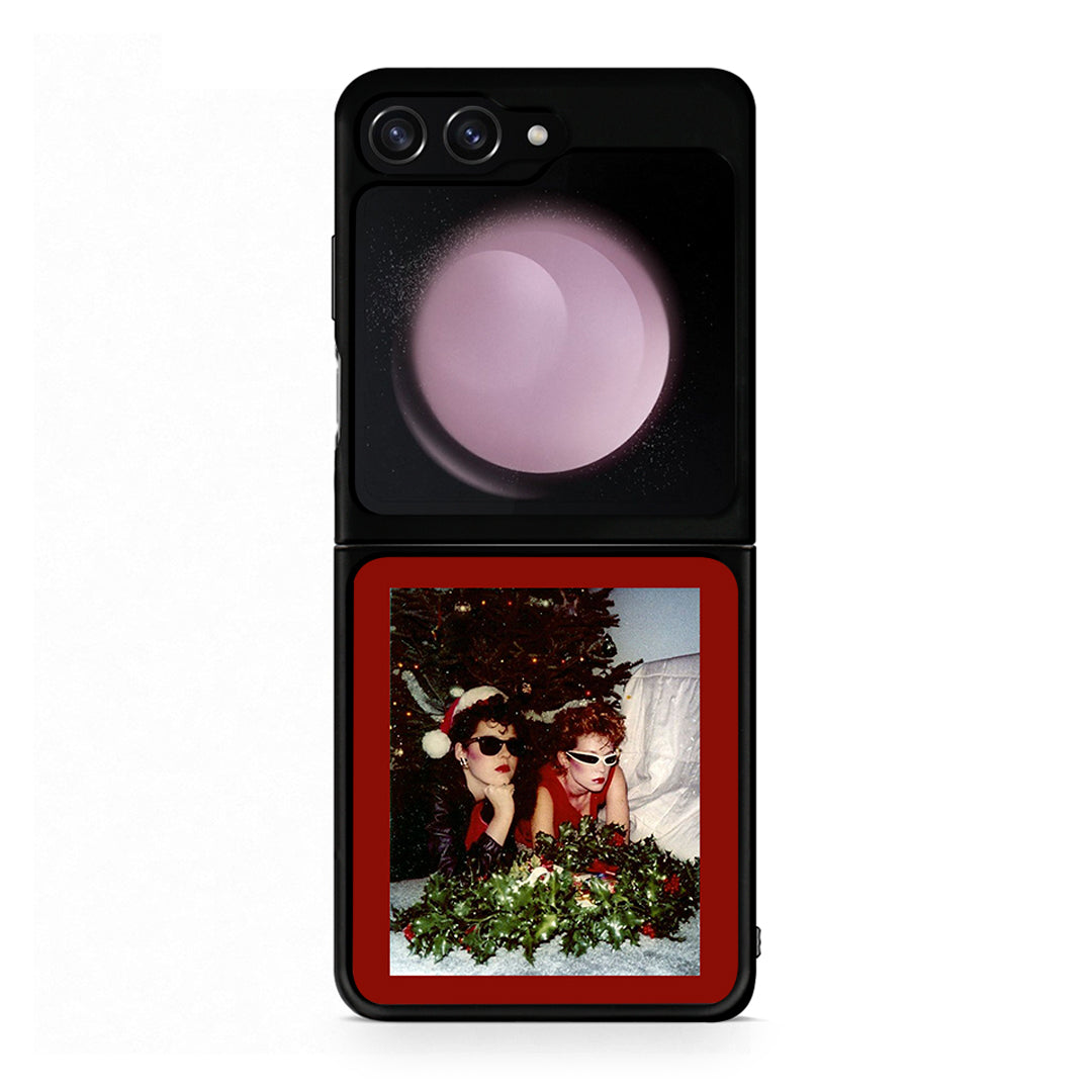 Samsung Galaxy Z Flip5 Waiting For Xmas θήκη από τη Smartfits με σχέδιο στο πίσω μέρος και μαύρο περίβλημα | Smartphone case with colorful back and black bezels by Smartfits