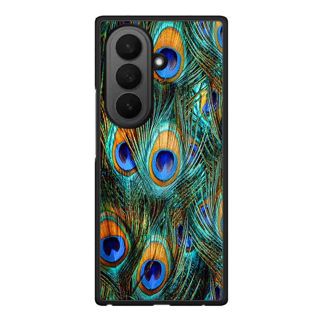 Samsung Galaxy Z Fold7 Real Peacock Feathers θήκη από τη Smartfits με σχέδιο στο πίσω μέρος και μαύρο περίβλημα | Smartphone case with colorful back and black bezels by Smartfits