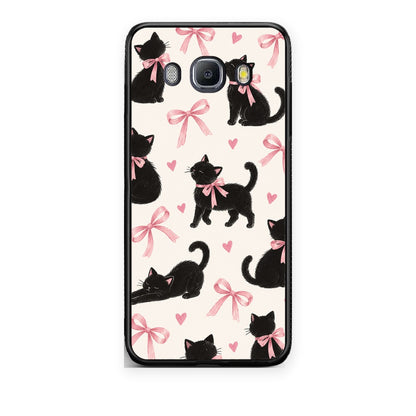 Θήκη Samsung Galaxy J7 2016 Black Kittens and Pink Bows on Cream Large από τη Smartfits με σχέδιο στο πίσω μέρος και μαύρο περίβλημα | Samsung Galaxy J7 2016 Black Kittens and Pink Bows on Cream Large case with colorful back and black bezels