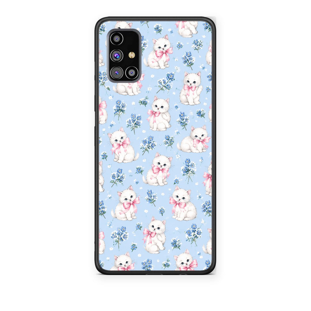 Θήκη Samsung Galaxy M31s White Kittens and Blue Flowers Small από τη Smartfits με σχέδιο στο πίσω μέρος και μαύρο περίβλημα | Samsung Galaxy M31s White Kittens and Blue Flowers Small case with colorful back and black bezels